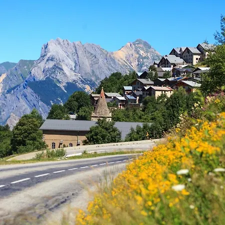 Village De Les Angeliers